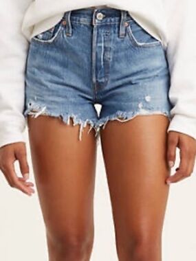 NEW Levi’s 501 High Rise Waist Medium Washed Jean Denim Shorts Women Size 30 NWT